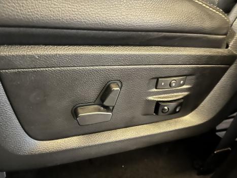 RAM Classic 5.7 V8 32V 4P HEMI LARAMIE AUTOM�TICO, Foto 14