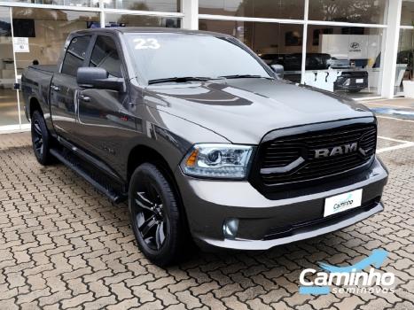 RAM Classic 5.7 V8 32V 4P HEMI LARAMIE NIGHT EDITION AUTOM�TICO, Foto 3