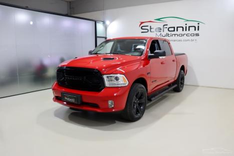 RAM Classic 5.7 V8 32V 4P HEMI LARAMIE NIGHT EDITION AUTOM�TICO, Foto 1