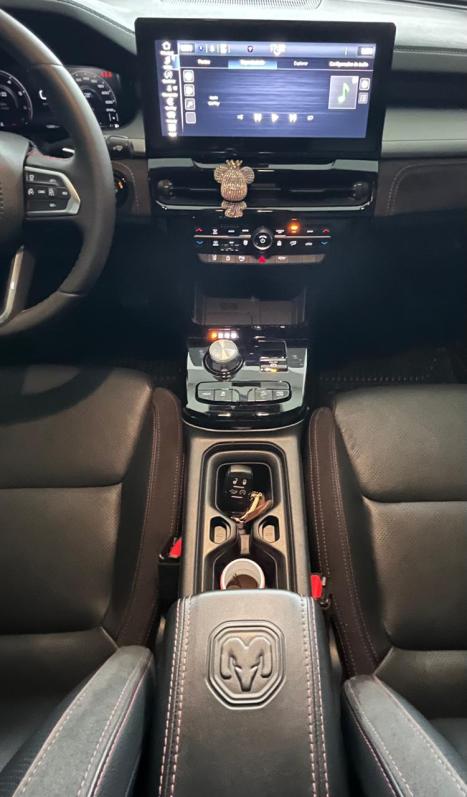 RAM Rampage 2.0 4P HURRICANE 4 TURBO R/T 4X4 AUTOM�TICO, Foto 11