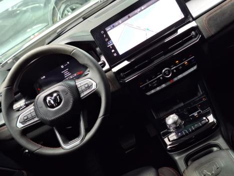 RAM Rampage 2.0 4P HURRICANE 4 TURBO R/T 4X4 AUTOM�TICO, Foto 17