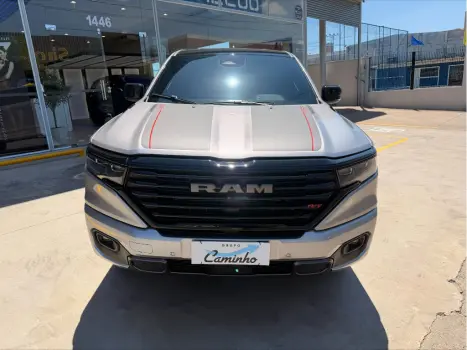 RAM Rampage 2.0 4P HURRICANE 4 TURBO R/T 4X4 AUTOM�TICO, Foto 2