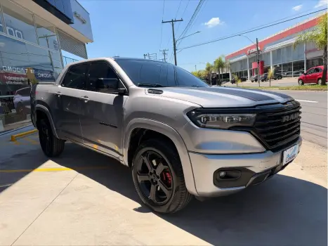 RAM Rampage 2.0 4P HURRICANE 4 TURBO R/T 4X4 AUTOM�TICO, Foto 3