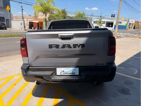 RAM Rampage 2.0 4P HURRICANE 4 TURBO R/T 4X4 AUTOM�TICO, Foto 6