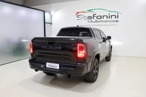 RAM Rampage 2.0 4P HURRICANE 4 TURBO R/T 4X4 AUTOM�TICO, Foto 11