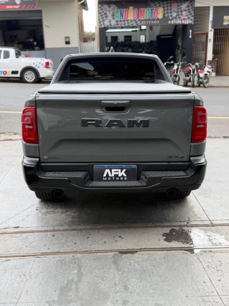 RAM Rampage 2.0 4P HURRICANE 4 TURBO R/T 4X4 AUTOM�TICO, Foto 4
