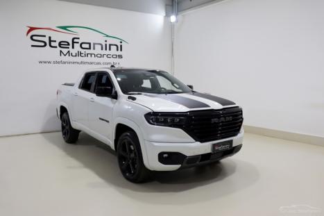 RAM Rampage 2.0 4P HURRICANE 4 TURBO R/T 4X4 AUTOM�TICO, Foto 3