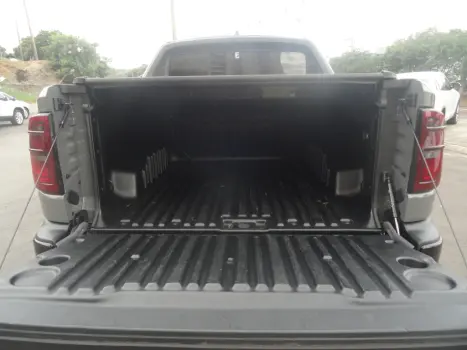 RAM Rampage 2.0 4P HURRICANE 4 TURBO R/T 4X4 AUTOM�TICO, Foto 6