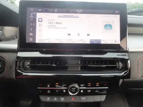 RAM Rampage 2.0 4P HURRICANE 4 TURBO R/T 4X4 AUTOM�TICO, Foto 14