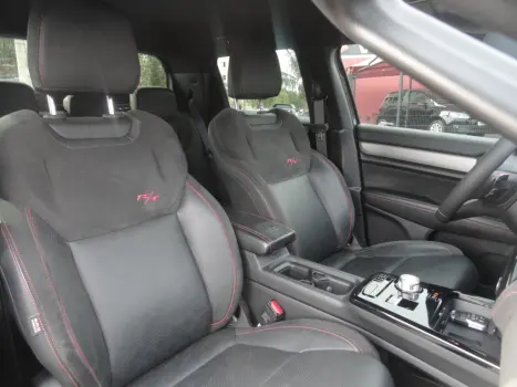 RAM Rampage 2.0 4P HURRICANE 4 TURBO R/T 4X4 AUTOM�TICO, Foto 24