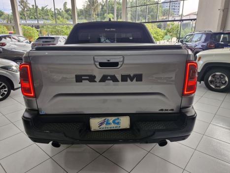 RAM Rampage 2.0 4P HURRICANE 4 TURBO R/T 4X4 AUTOM�TICO, Foto 9