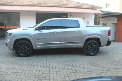 RAM Rampage 2.0 4P HURRICANE 4 TURBO R/T 4X4 AUTOM�TICO, Foto 10
