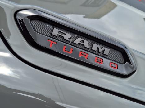 RAM Rampage 2.0 4P HURRICANE 4 TURBO R/T 4X4 AUTOMÁTICO, Foto 11
