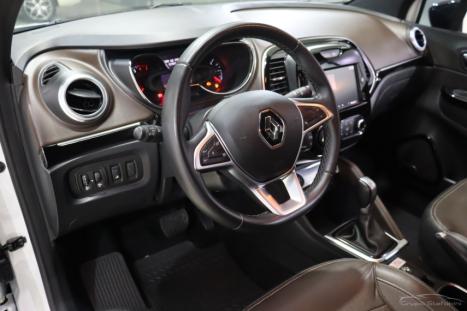 RENAULT Captur 1.3 16V 4P FLEX TCE ICONIC TURBO X-TRONIC AUTOM�TICO CVT, Foto 4
