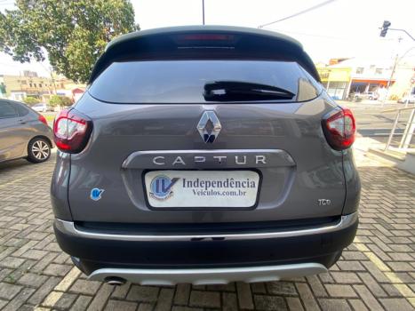 RENAULT Captur 1.3 16V 4P FLEX TCE ICONIC TURBO X-TRONIC AUTOMÁTICO CVT, Foto 5 RENAULT Captur 1.3 16V 4P FLEX TCE ICONIC TURBO X-TRONIC AUTOMÁTICO CVT, Foto 5