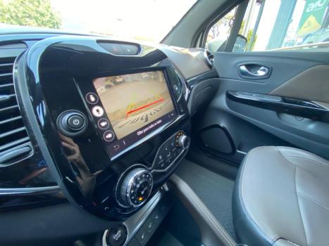RENAULT Captur 1.3 16V 4P FLEX TCE ICONIC TURBO X-TRONIC AUTOMÁTICO CVT, Foto 14 RENAULT Captur 1.3 16V 4P FLEX TCE ICONIC TURBO X-TRONIC AUTOMÁTICO CVT, Foto 14