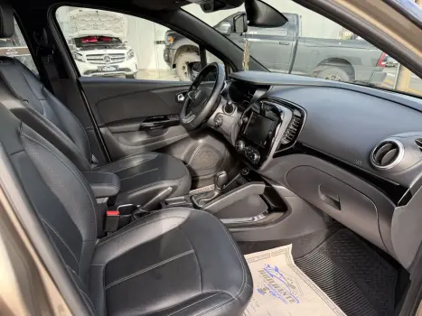 RENAULT Captur 1.3 16V 4P FLEX TCE INTENSE TURBO X-TRONIC AUTOM�TICO CVT, Foto 7