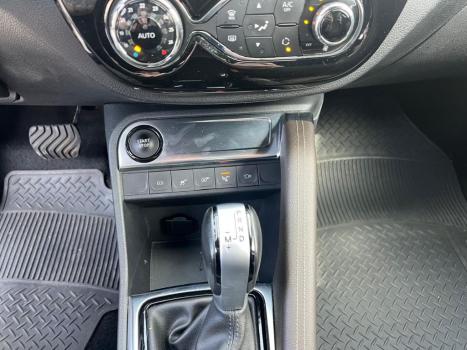 RENAULT Captur 1.3 16V 4P FLEX TCE ICONIC TURBO X-TRONIC AUTOM�TICO CVT, Foto 12