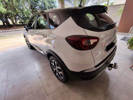 RENAULT Captur 1.3 16V 4P FLEX TCE INTENSE TURBO X-TRONIC AUTOM�TICO CVT, Foto 5