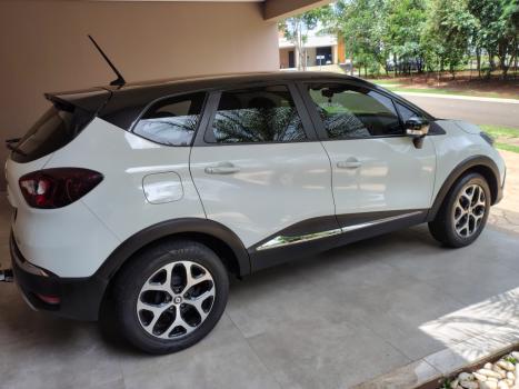RENAULT Captur 1.3 16V 4P FLEX TCE INTENSE TURBO X-TRONIC AUTOM�TICO CVT, Foto 6