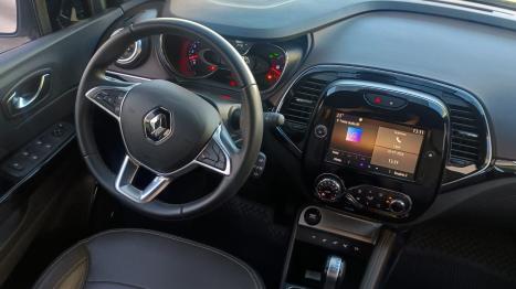 RENAULT Captur 1.3 16V 4P FLEX TCE ICONIC TURBO X-TRONIC AUTOM�TICO CVT, Foto 13
