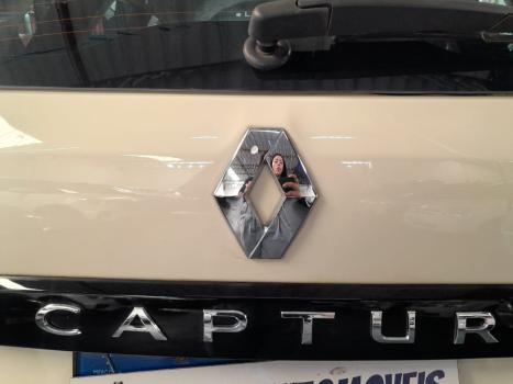 RENAULT Captur 1.3 16V 4P FLEX TCE ICONIC TURBO X-TRONIC AUTOM�TICO CVT, Foto 5
