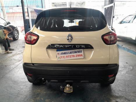 RENAULT Captur 1.3 16V 4P FLEX TCE ICONIC TURBO X-TRONIC AUTOM�TICO CVT, Foto 16