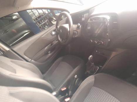 RENAULT Captur 1.6 16V 4P FLEX SCE LIFE X-TRONIC CVT, Foto 2