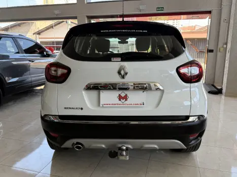 RENAULT Captur 1.6 16V 4P FLEX SCE INTENSE X-TRONIC CVT, Foto 5