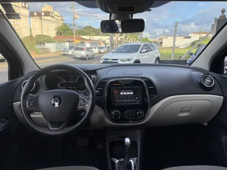 RENAULT Captur 1.6 16V 4P FLEX SCE INTENSE X-TRONIC CVT, Foto 12