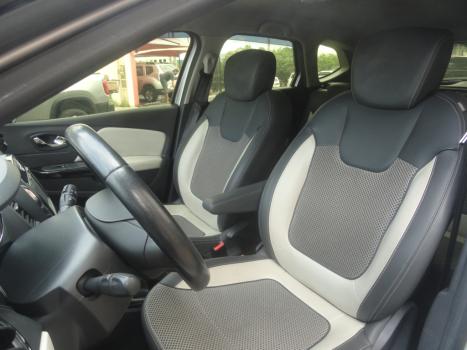 RENAULT Captur 1.6 16V 4P FLEX SCE INTENSE X-TRONIC CVT, Foto 16