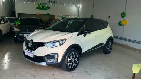 RENAULT Captur 1.6 16V 4P FLEX SCE INTENSE X-TRONIC CVT, Foto 3