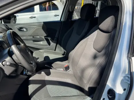RENAULT Captur 1.6 16V 4P FLEX SCE LIFE X-TRONIC CVT, Foto 9