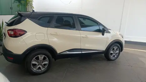 RENAULT Captur 1.6 16V 4P FLEX SCE LIFE X-TRONIC CVT, Foto 2