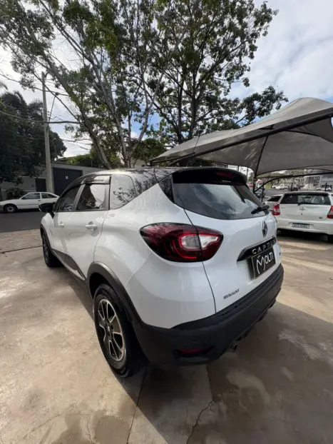 RENAULT Captur 1.6 16V 4P FLEX SCE LIFE X-TRONIC CVT, Foto 4