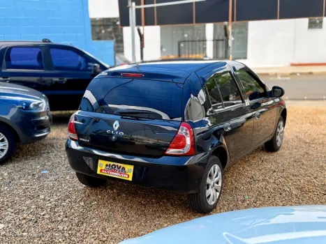 RENAULT Clio Hatch 1.0 16V 4P FLEX AUTHENTIQUE, Foto 6