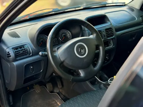 RENAULT Clio Hatch 1.0 16V 4P FLEX AUTHENTIQUE, Foto 7