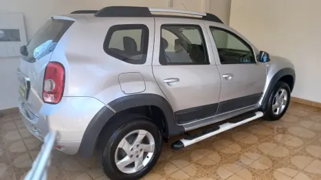 RENAULT Duster 1.6 16V 4P FLEX DYNAMIQUE, Foto 4