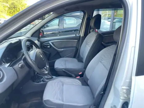 RENAULT Duster 1.6 16V 4P FLEX EXPRESSION, Foto 8