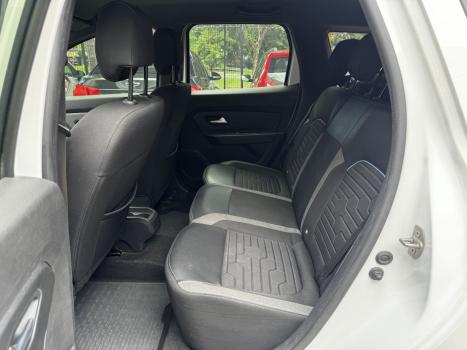 RENAULT Duster 1.6 16V 4P FLEX SCE INTENSE X-TRONIC AUTOM�TICO, Foto 8