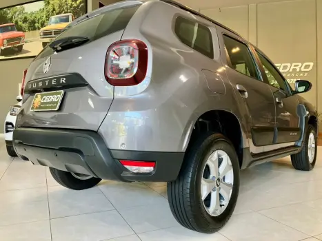 RENAULT Duster 1.6 16V 4P FLEX SCE INTENSE X-TRONIC AUTOM�TICO, Foto 40