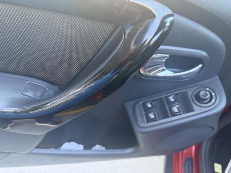 RENAULT Duster 1.6 16V 4P FLEX DYNAMIQUE AUTOM�TICO CVT, Foto 14