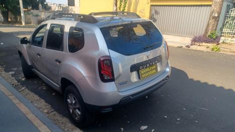 RENAULT Duster 1.6 16V 4P FLEX SCE AUTHENTIQUE X-TRONIC AUTOM�TICO, Foto 4