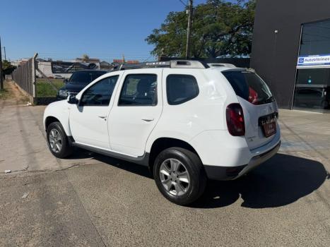 RENAULT Duster 1.6 16V 4P FLEX DYNAMIQUE AUTOM�TICO CVT, Foto 5