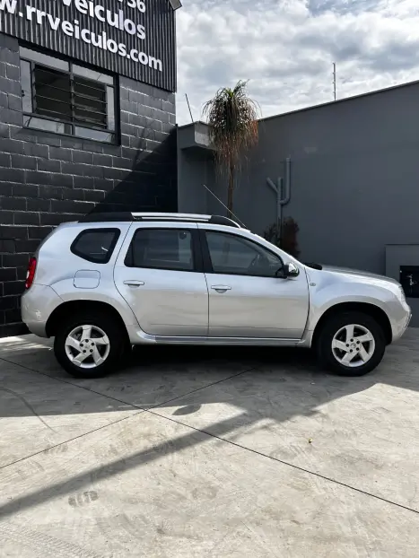 RENAULT Duster 1.6 16V 4P FLEX DYNAMIQUE AUTOMÁTICO CVT, Foto 3