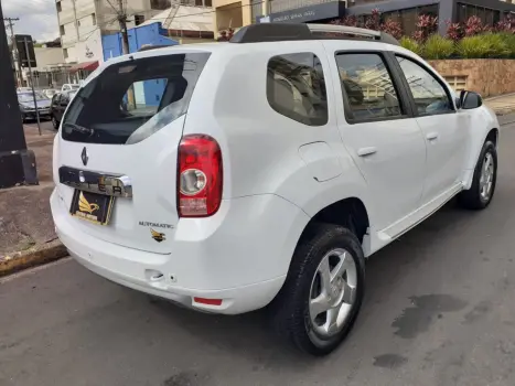 RENAULT Duster 2.0 16V 4P FLEX DYNAMIQUE AUTOMÁTICO, Foto 2 RENAULT Duster 2.0 16V 4P FLEX DYNAMIQUE AUTOMÁTICO, Foto 2