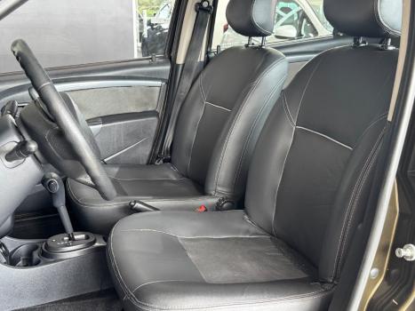 RENAULT Duster 2.0 16V 4P FLEX DYNAMIQUE AUTOMTICO, Foto 8