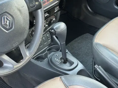 RENAULT Duster 2.0 16V 4P FLEX DYNAMIQUE AUTOM�TICO, Foto 11