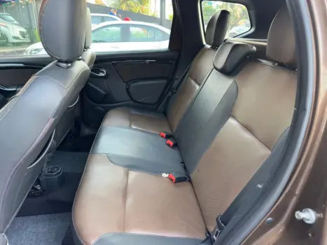 RENAULT Duster 2.0 16V 4P FLEX DYNAMIQUE AUTOM�TICO, Foto 13