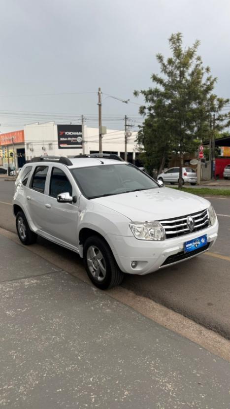 RENAULT Duster 2.0 16V 4P FLEX DYNAMIQUE AUTOM�TICO, Foto 2